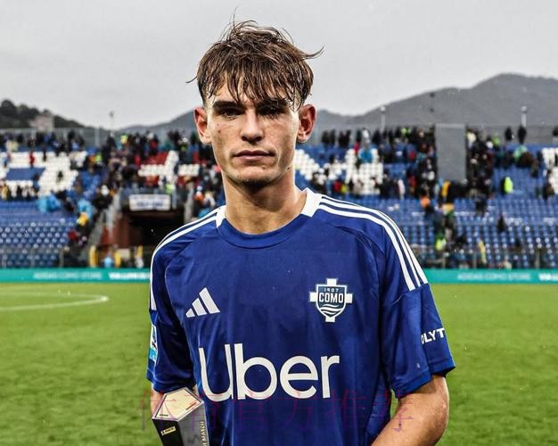 意媒:科莫希望取消尼科-帕斯回购条款 皇马不考虑 意媒:科莫希望取消尼科-帕斯回购条款 皇马不考虑